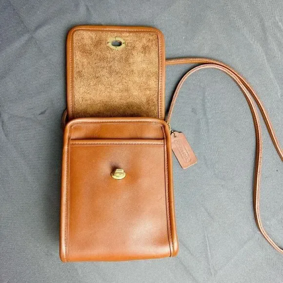 NEW! Coach vintage Scooter Bag 90s leather crossbody 9893